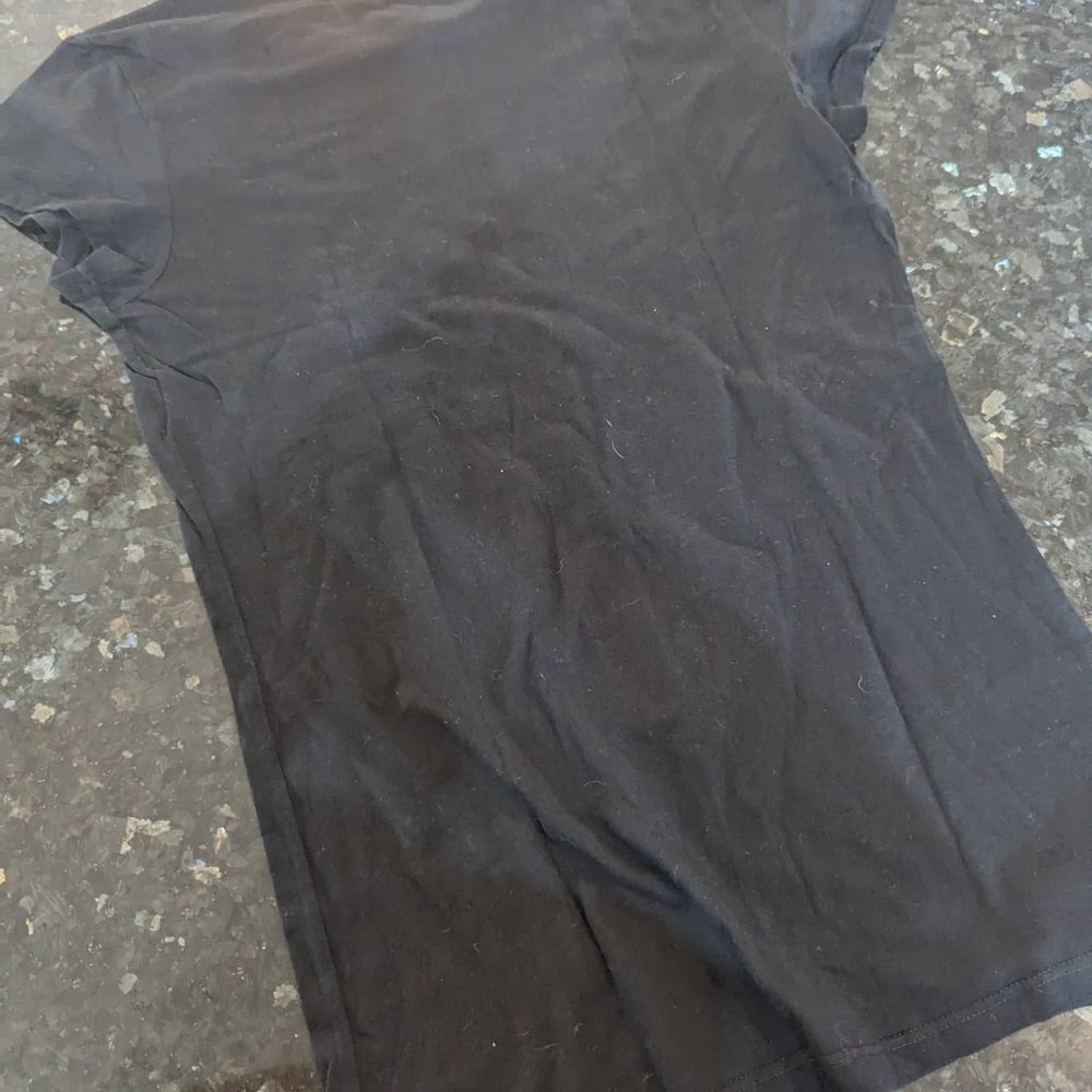 Hurley Tshirt - Small - Picture 5 of 6